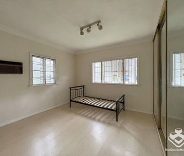 Peaceful and convenient home next to the parks and schools - Photo 5