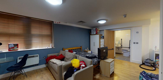 Studio to rent - Photo 2