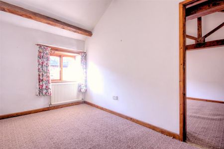 2 bedroom terraced house to rent - Photo 4