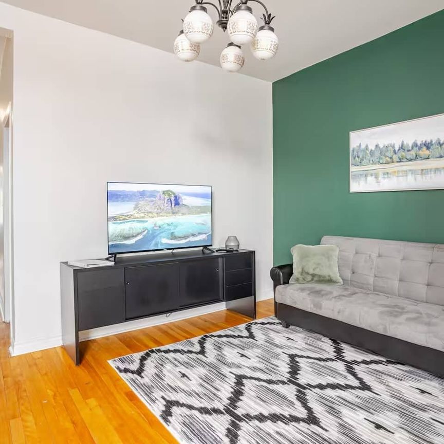 4855 Rue Jeanne Mance, Montréal (Le Plateau-Mont-Royal), QC H2V - Photo 1