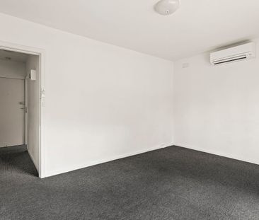 1/7 Southey Street, Elwood, Vic 3184 - Photo 5