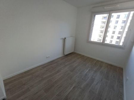 location Appartement T4 DE 78.7m² À BOBIGNY - Photo 4