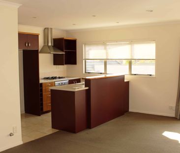 2/11a Ruakiwi Road - Photo 4