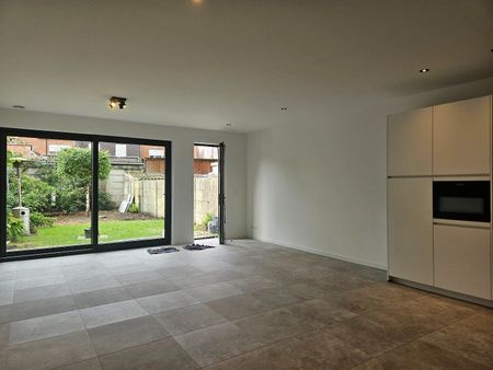 Nieuwbouwwoning met 3 slaapkamers en tuin in het centrum van Mol! - Photo 5