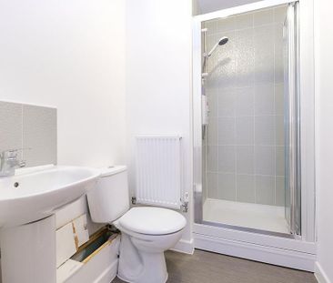 2 bedroom flat to rent - Photo 6