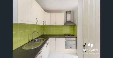 Superb Centrally Located and Secluded Villa - Photo 4