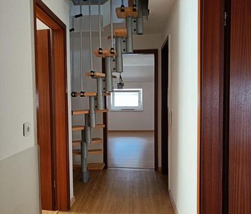 Gemütliche, großzügige Dachgeschosswohnung in der Altstadt - Photo 1