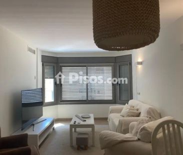 Apartamento en alquiler en Plaça Dels Patins - Photo 1