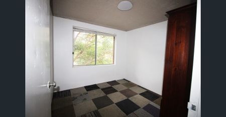 Bright Top Corner Unit Off Main Road Close to City Hub - Photo 3