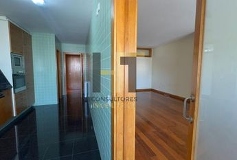 Apartamento T2+1 em Porto