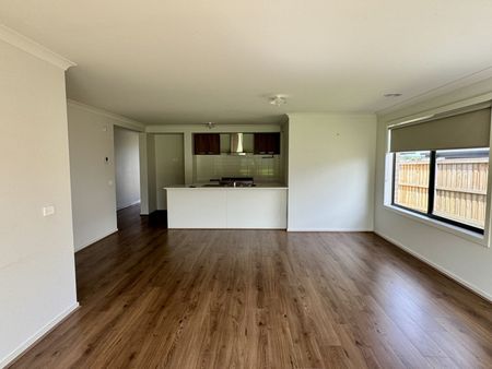 Four Bedroom Near New Property - Photo 2