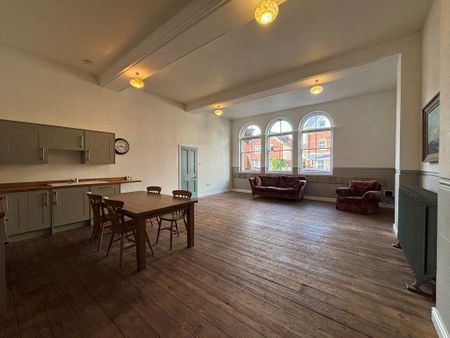 1 bedroom flat to rent - Photo 2