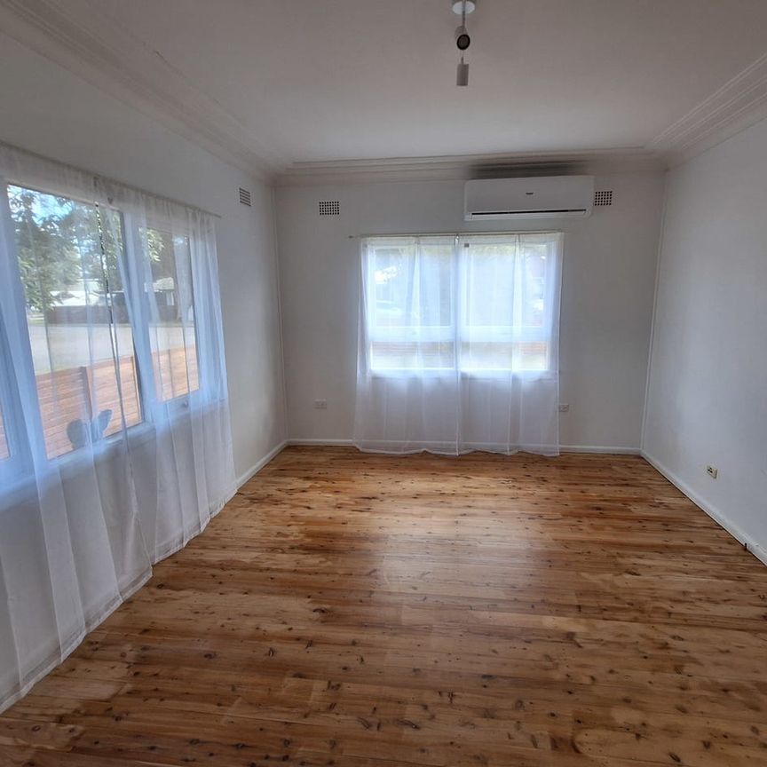 Light-Filled 3 Bedroom Family Home with Secure Yard - Photo 1