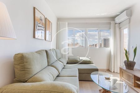 Flat for rent in Ciutat Jardí (Valencia) - Photo 2