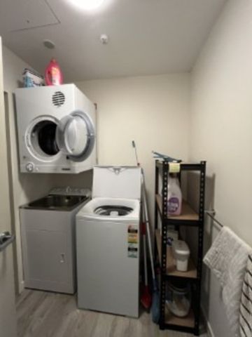 One bedroom, with own ensuite - Photo 4