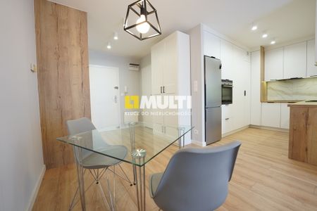 ŚRÓDMIEŚCIE, apartament 42m2 balkon+garaż - Photo 4