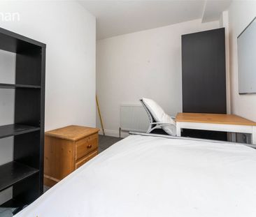 6 bedroom house to rent - Photo 3