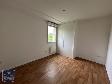 Location Appartement 2 pièces 44m² CONDE SUR L ESCAUT 59163 - Photo 2