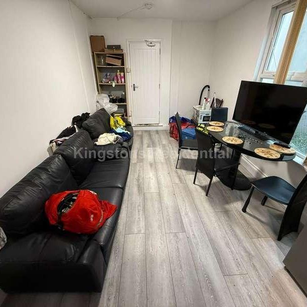 Bangor Street, Roath, Cardiff, CF24 - Photo 1