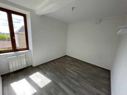 LE BOIS D'OINGT - APPARTEMENT 49.89m²+ place de parking+cave - Photo 1