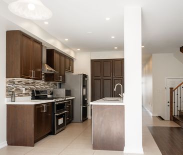 For Lease - 51 Bedrock Drive, Hamilton, Ontario - Photo 6