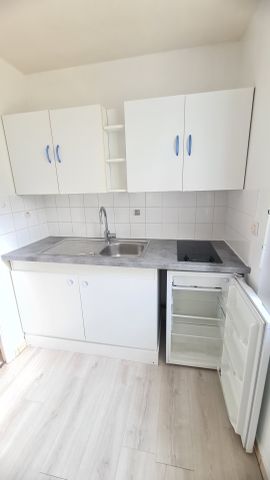 Location Appartement 1 pièce 21m² VILLEBON SUR YVETTE 91140 - Photo 2