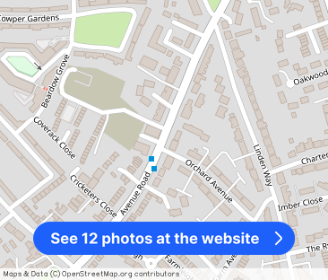 Avenue Road, N14 - Photo 1