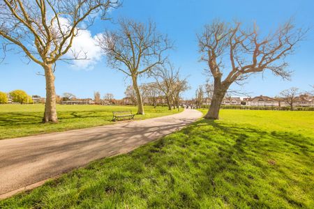 Anson Road, NW2, London - Photo 4