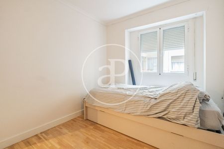 Flat for rent in Cuatro Caminos (Madrid) - Photo 2