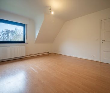 WAREGEM - Totaal gerenoveerde woning met 3 SLPK in residentiële omg... - Photo 6