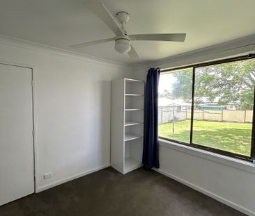 Home For Rent - Photo 5