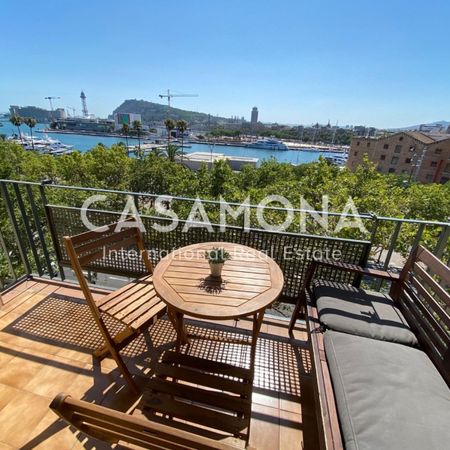 Private Terrace , Elevator and Amazing Views of the Harbour - New Furnitures - Photo 3