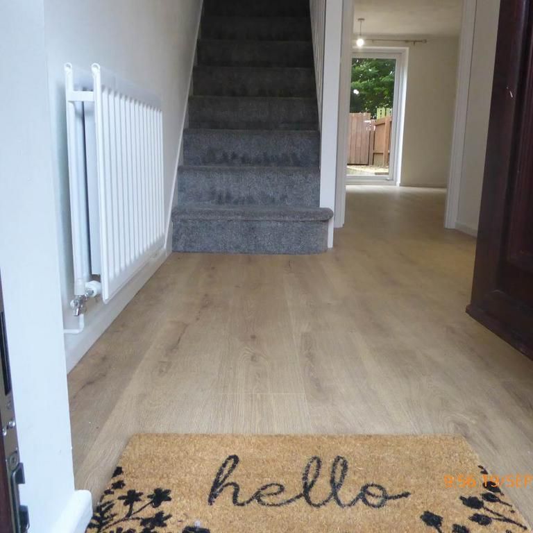 2 bedroom house to rent - Photo 1