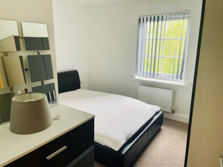 Elphins Drive, Wilderspool Park, Warrington - Photo 5