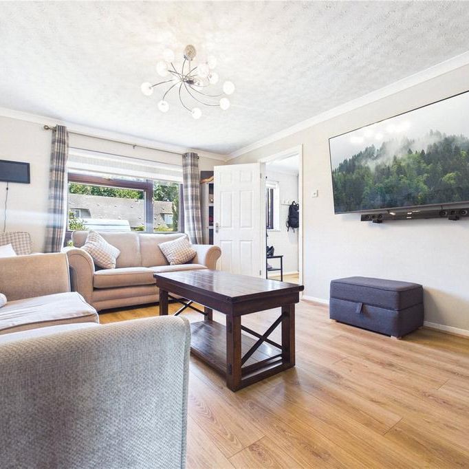 3 bedroom detached house to rent - Photo 1