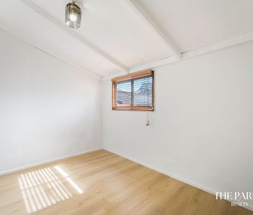 Contemporary Family Home Offering Space&comma; Comfort & Convenienc... - Photo 3