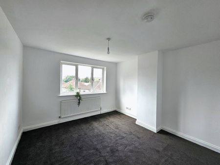 4 Bed Terraced House, Brislington Hill, BS4 - Photo 5