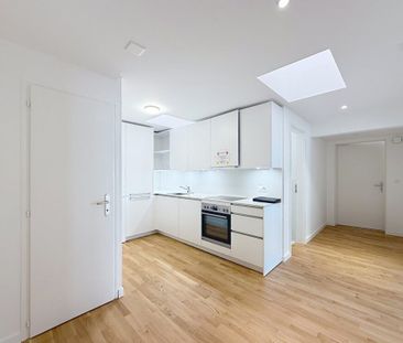 Appartement entièrement rénové de 3 pièces - Photo 2