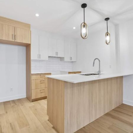 2 CH - 1 SDB - Lavaltrie - $1,650 /mo - Photo 3