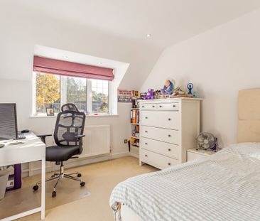 4 bedroom detached house to rent - Photo 6