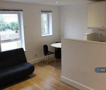 1 bedroom maisonette to rent - Photo 1
