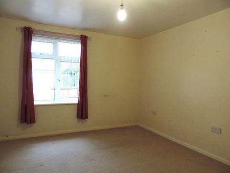 2 bedroom bungalow to rent - Photo 3