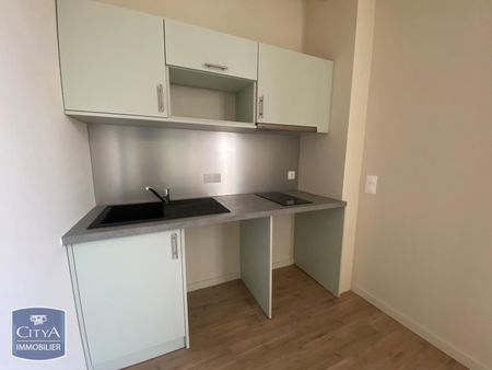 Location Appartement 1 pièce 32m² AGEN 47000 - Photo 2