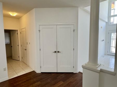 For Lease - 40 Lexington Avenue, Hamilton, Ontario - Photo 5