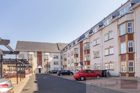 Sovereign Court, Newcastle upon Tyne - Photo 3