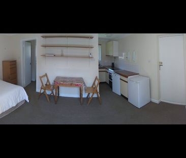 Studio Flat, Lingdale Place, SO17 - Photo 4
