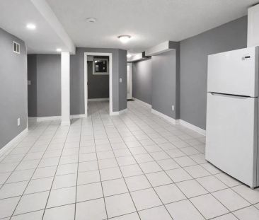 19 Dovesong Drive W #basement - Photo 2