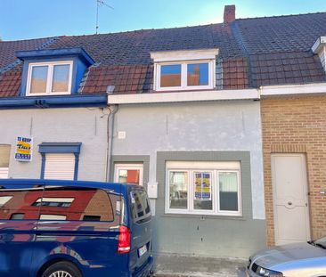 Volledig gerenoveerde woning met 2 slaapkamers en koer. - Foto 1