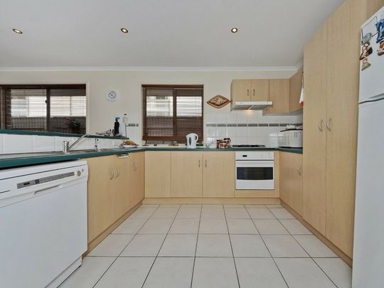 GREAT LOCATION, GREAT HOME! - Photo 1