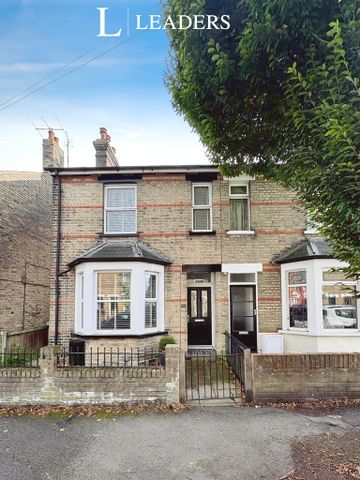 4 bedroom terraced house to rent - Photo 5